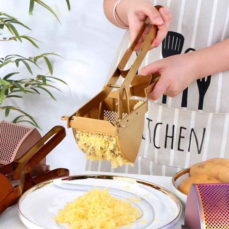 1pc Gold Potato Ricer Manual L - Commercial Kitchen Manufacturers recension och pris